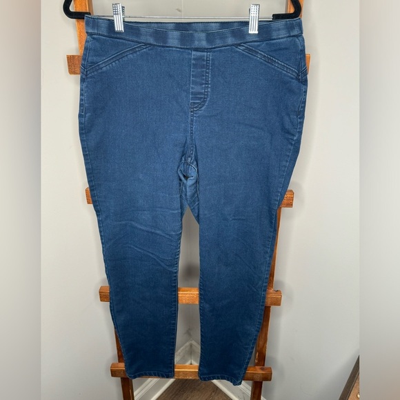 Women’s Intro Pull On Knit Jeggings - Picture 2 of 5